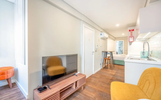 Bairro Alto Prime Studio I by Homing