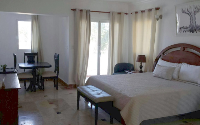 Hotel Checkin El Cortecito