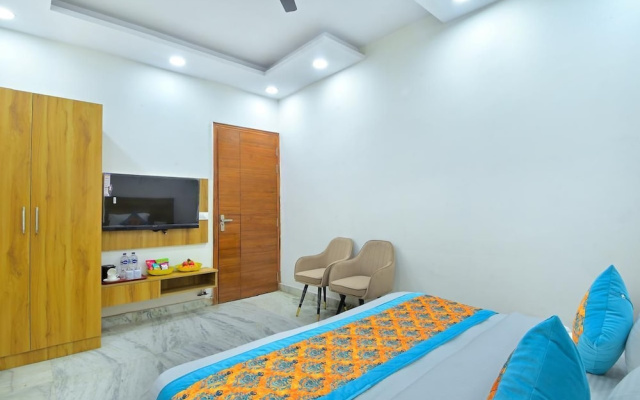 Hotel The Param Continental
