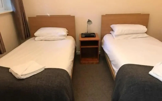 The Admirals Inn Guest House
