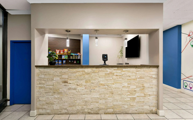 Travelodge by Wyndham Aberdeen