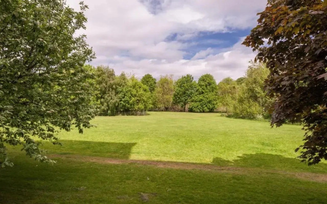 The Lochend Park View Residence No.3