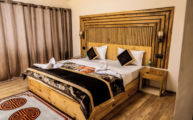 De Reeva Resort Pangong
