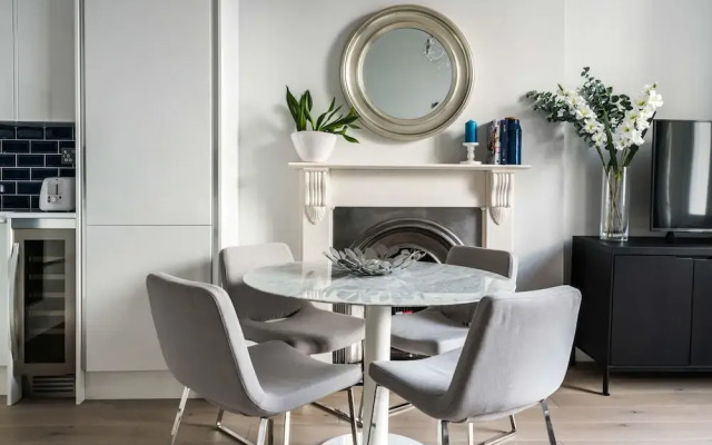 Stunning 2BD Flat Notting Hill Heart of Westend