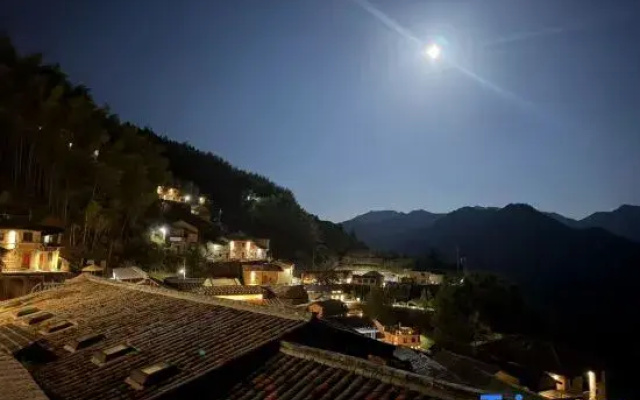 Songyang Hansu Cuiwei Bai Homestay (Chenjiapu Village)