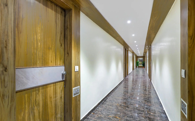 OYO 41858 Hotel Rose Gold
