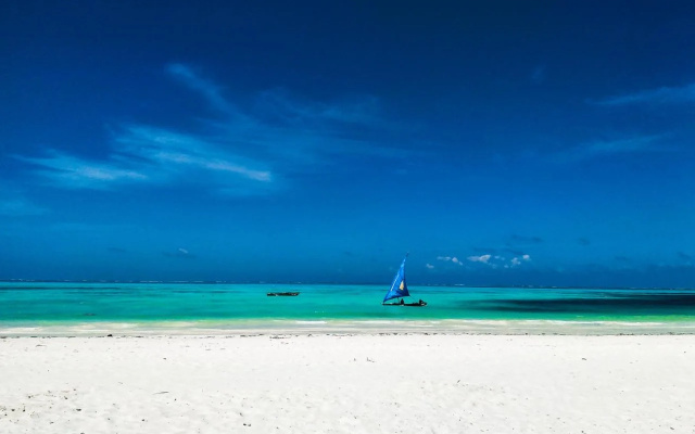 Jambiani White Sands Beach Bungalows