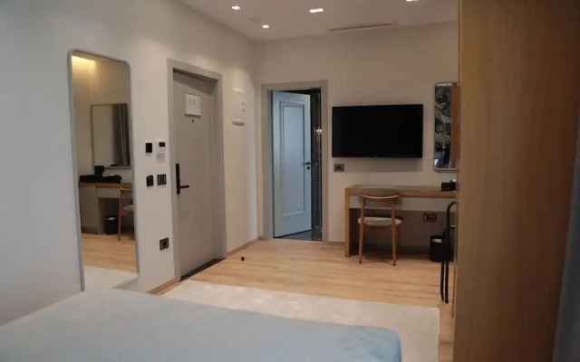Vila-L Hotel