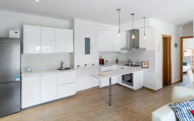 Maka beach apartment v