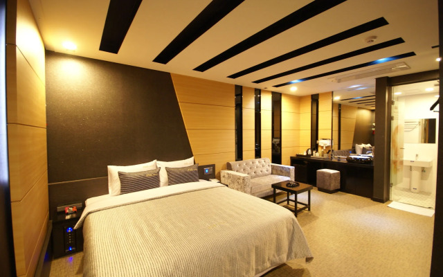 Ava Hotel Songjeong