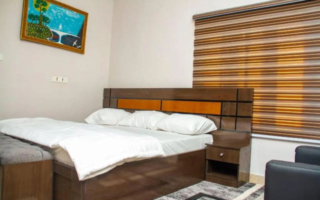 House 13, Wuye Abuja