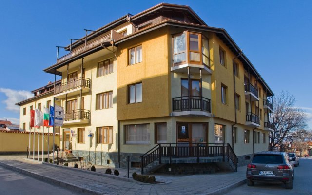 Mont Blanc in Bansko, Bulgaria from 83$, photos, reviews - zenhotels.com hotel front