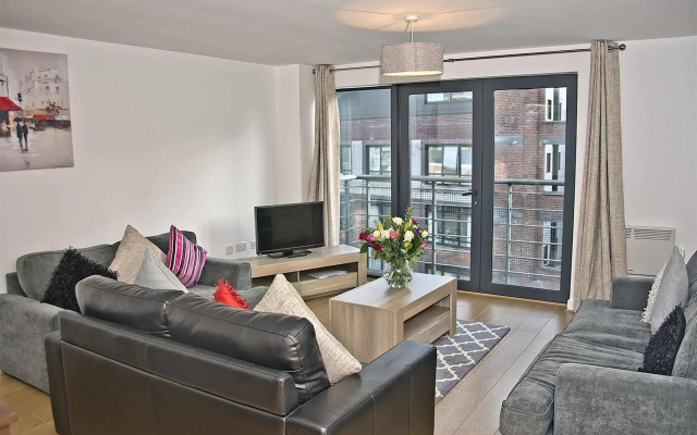 Base Serviced Apartments - Duke Street