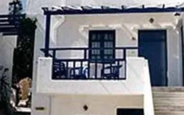 Pauleva Apartments
