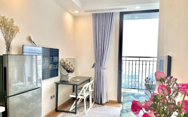 Vinhomes Green Bay-Studio Apartment