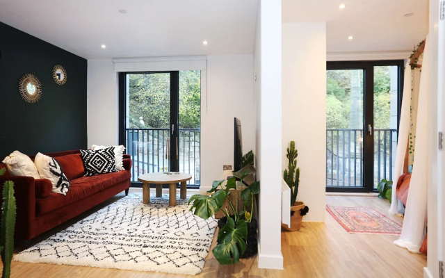 Brand New Studio Apartment Near Edinburgh Castle