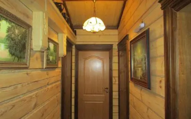 Alyonushkin Teremok Guest House