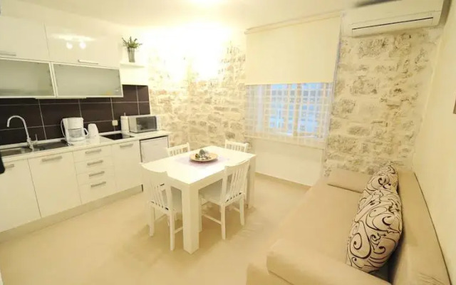 San Simeone Apartments