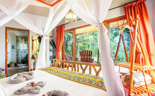 Chameleon Hill Forest Lodge