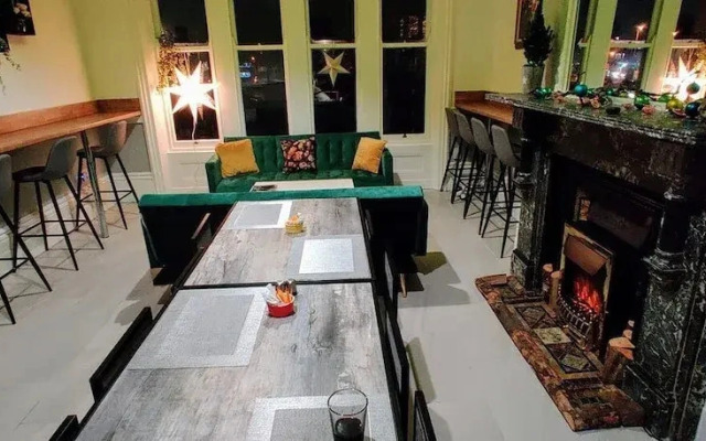 OYO Green Lodge