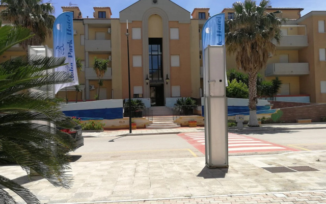 Aloha Park Hotel