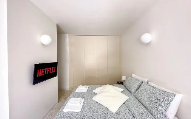 Navigli Apartments