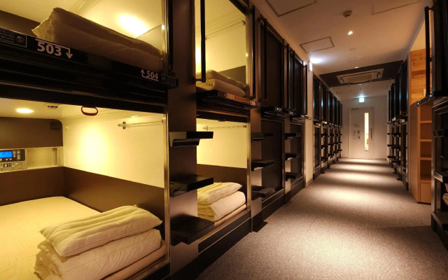 Acro Capsule Hotel Namba Dotonbori