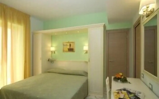 Hotel Rivamare