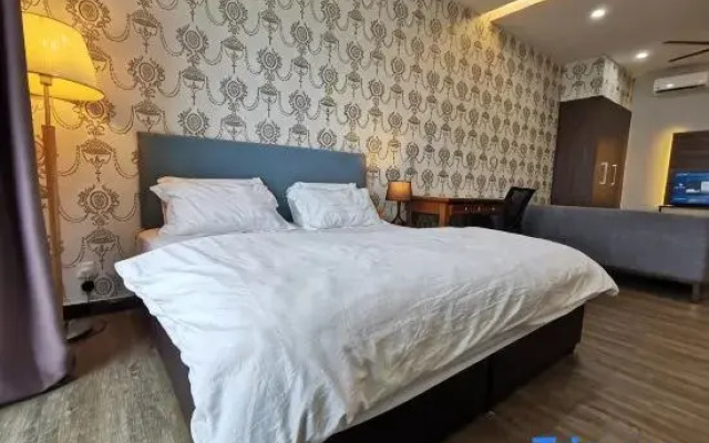 Mykey Silverscape B-39-07 Melaka City