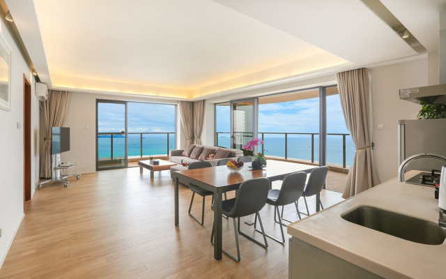 XI Yue Hai Bin Holiday Hotel