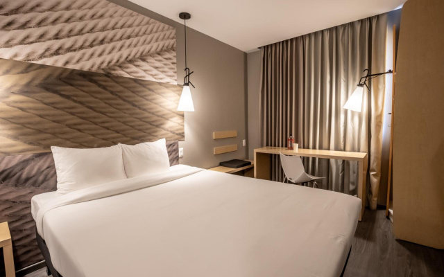 Ibis Tijuana Zona Rio