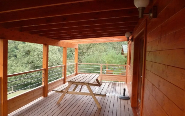 Les Cabanes de la Ferme du Duzou