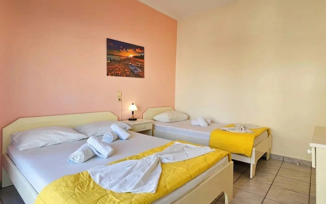 Chariclia Hotel