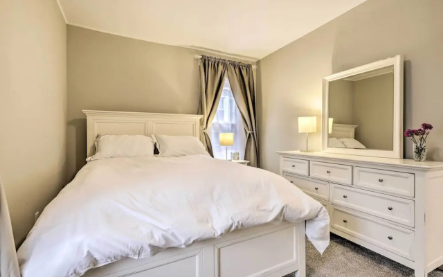 Cozy Springfield Apartment, Close to Parks!