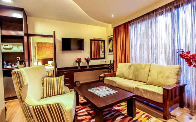 The Monarch Hotel