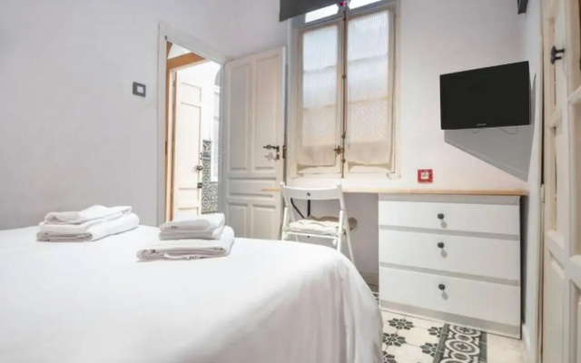 Home in Seville V33-B