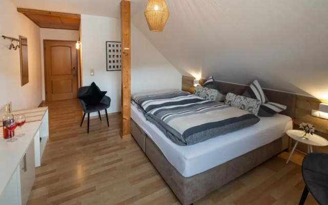 Gästehaus & Weingut Hubertushof