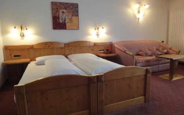 Hotel zum Wolf