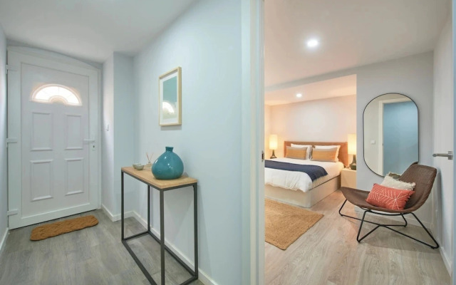 Renovated House Near Beaches, By Timecooler
