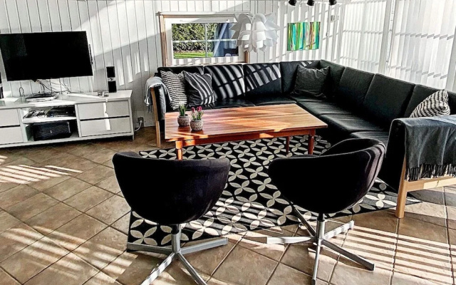 Beautiful Holiday Home in Gedser With Whirlpool