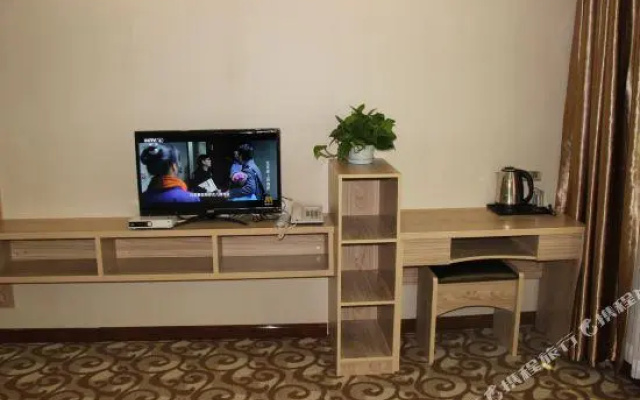 Huashan Hualong Hotel