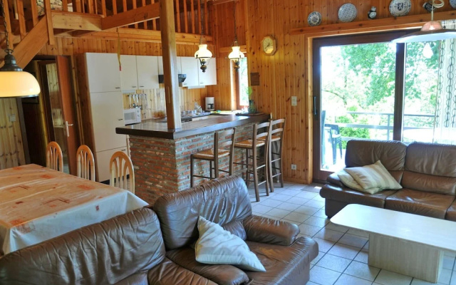 Cozy Holiday Home in Durbuy with Barbecue