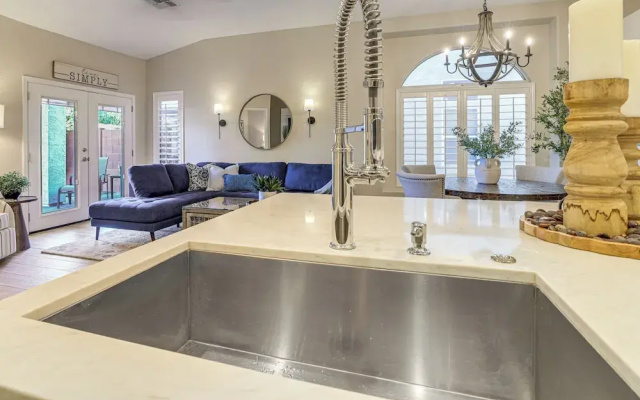 < 1 Mi to Golf: Charming Ahwatukee Foothills Villa