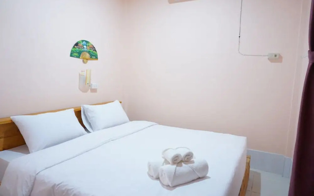 LoveWuaLaen Resort