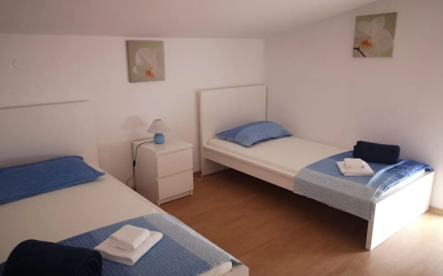 Apartments Ana