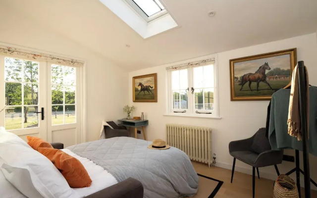Gallops Cottage