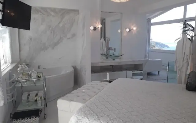 Dion Suite And Spa In Zakynthos