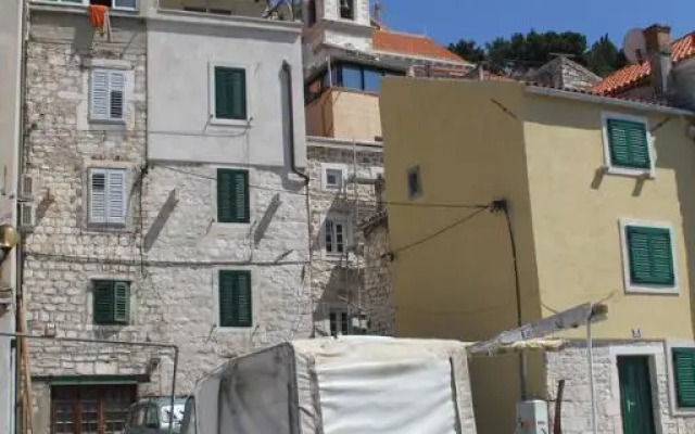 Apartment Jela