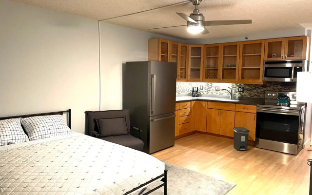 Marine Surf 1112 Condo by RedAwning