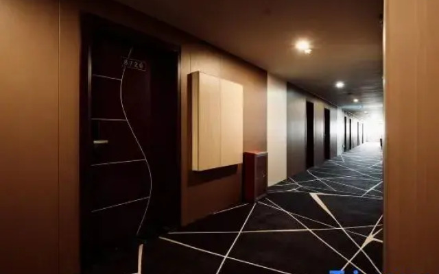 Waysky Hotel